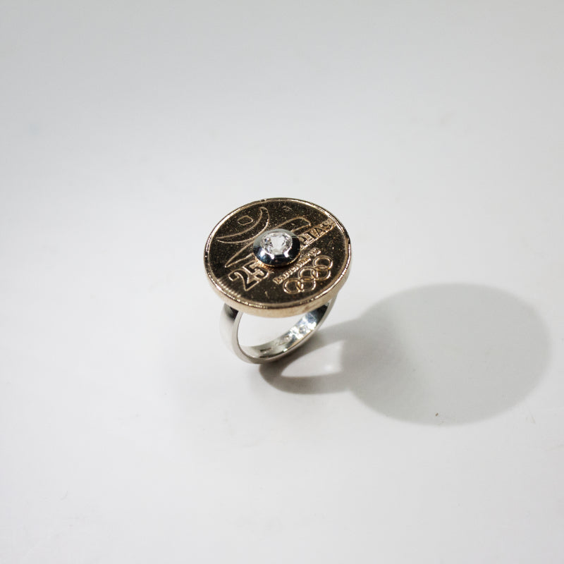 Anello con Peseta e Zircone